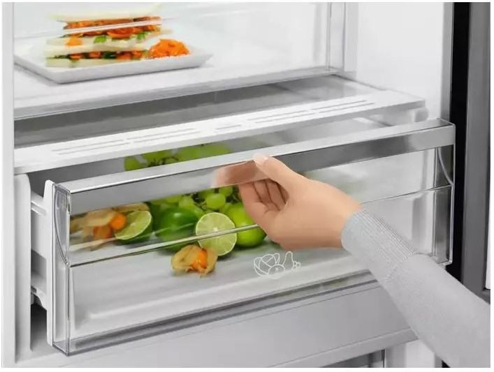 მაცივარი ქ/ს Electrolux LNT7ME36K2